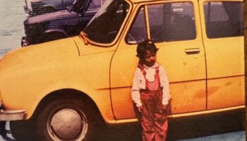 UNA STRADA SENZA NOME di Kapka Kassabova